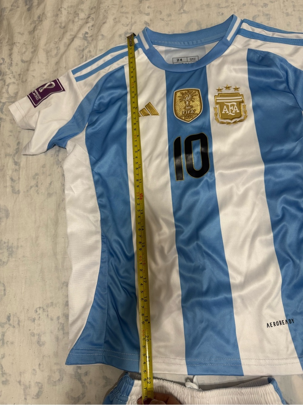 Messi Argentina soccer uniform Jersey 8-10 kids - Picture 5 of 8